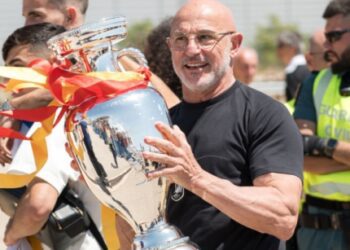 Де ла Фуенте – найкращий тренер національних збірних 2024 року за версією IFFHS