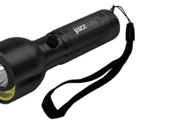 Як обрати ліхтар для активного відпочинку?