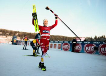 Лижні гонки. Легендарна лижниця Йохауг тріумфувала в скіатлоні КС