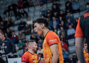 Львівські Кажани безнадійно програли конкуренту в боротьбі за виживання