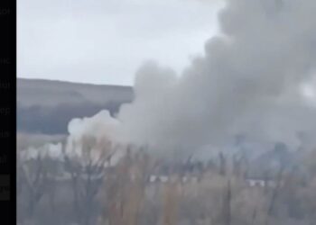 Окупанти оголосили евакуацію в Єнакієвому, перед тим в мережі з’явилися відео вибухів на складі боєприпасів