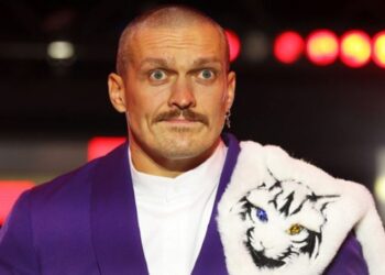 Олександр Усик назвав найкращого боксера у світі: “Він чудовий боєць”