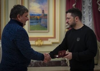 Президент нагородив медаллю водія Сумиобленерго з Охтирщини