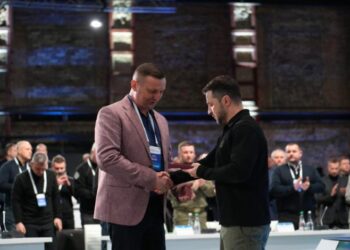 Президент відзначив голову Дубовʼязівської громади Конотопщини