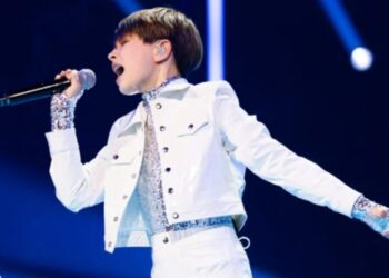 Призер дитячого Євробачення із Охтирки Артем Котенко у своєму рідному місті дав інтерв’ю відомому українському ведучому та блогеру