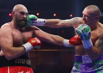 Промоутер Ф’юрі змінив думку щодо результату реваншу Усика з Ф’юрі після перегляду бою