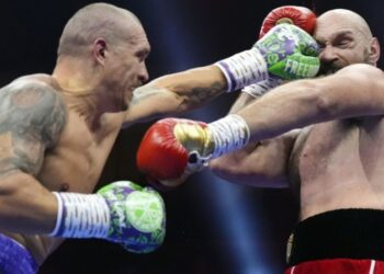 Тренер Вайлдера відреагував на невдоволення промоутера Ф’юрі суддівським рішенням у реванші з Усиком