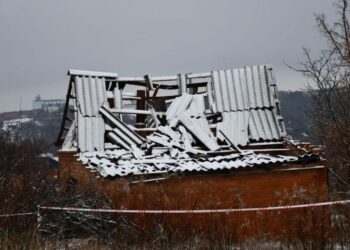 У Ромнах ворожа ракета вдарила по приватному сектору міста