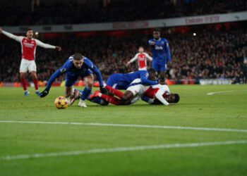 ВІДЕО. Миколенко ледь не привіз пенальті на 90+1-й у грі Арсенал – Евертон