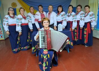 Вокальний колектив «Полісянка», с.Лушники, провели благодійний концерт та зібрали для наших захисників 4,5 тис грн