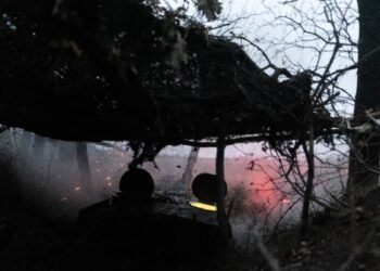 Ворог кинув штурмувати Покровськ ”в лоб” і почав обходити місто з флангів – нацгвардійці