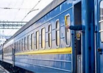 З 15 грудня місяць не курсуватиме потяг Київ-Шостка № 774/773