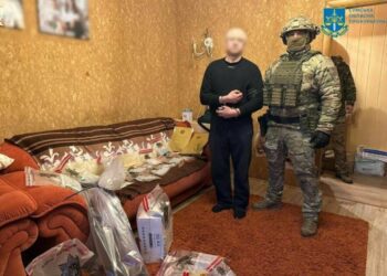 Підозрюваному в розбійному нападі на Сумщині обрано запобіжний захід у вигляді тримання під вартою