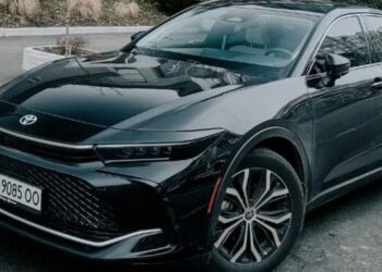 Недорога Toyota у стилі Camry з’явилася в Україні (ФОТО)