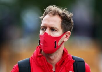 Не можна забувати, що український народ страждає – чемпіон Формули-1