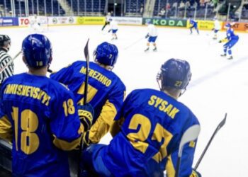 Збірна України з хокею оголосила склад на лютневий збір у Румунії