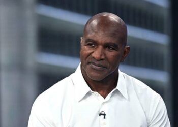 Голіфілд озвучив ім’я найкращого боксера в історії