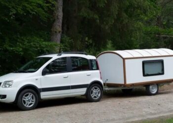 Зроби сам: представлено бюджетний автодім за 3500 євро (ВІДЕО)