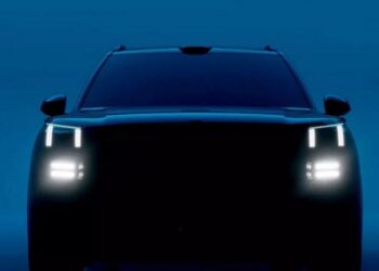 Флагманский кроссовер Geely і Volvo засвітили перед презентацією (ФОТО)