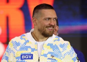 Бредлі назвав єдиного боксера, який на одному рівні з Усиком