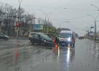 У Сумах на Харківській сталася ДТП