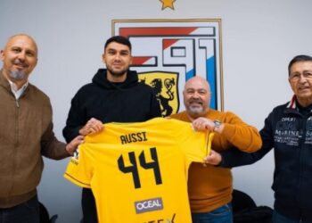 Ексзахисник Динамо Ауссі перейшов у Дюделанж