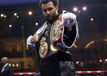 Ітаума оцінив можливість бою з Усиком