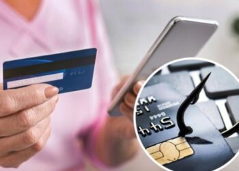 Аферисти ошукали конотопчанку: жінка втратила 45 тисяч гривень