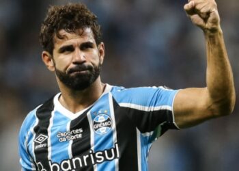 Екс-форвард Челсі та Атлетіко Дієго Коста залишив Греміо на правах вільного агента