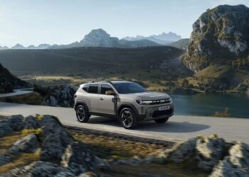 Renault готується оснастити Duster гібридним мотором із ГБО