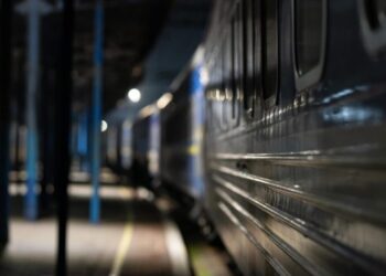 Через Конотоп продовжує курсувати евакуаційний вагон