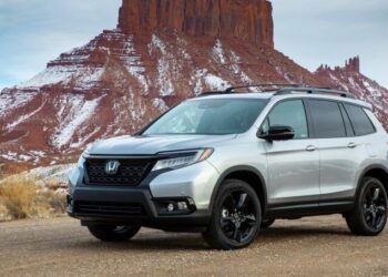 Honda відкличе майже 300 000 автомобілів: що з ними сталося