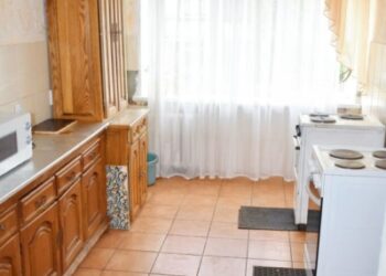 Для жителів прикордоння Сумщини, які бажають виїхати у безпечне місце, в Полтавській області створили комфортні умови проживання