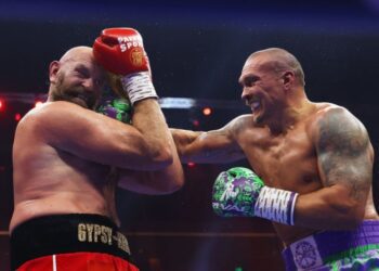 Евандер Холіфілд прокоментував перемогу Усика в реванші з Ф’юрі