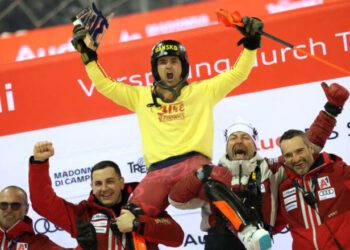 Гірські лижі. Історичний тріумф. Попов вперше переміг на Кубку світу