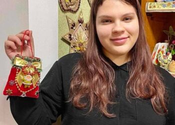 Юні охтирчанки з перемогами у Міжнародному конкурсі мистецтв «New Year ART»