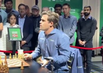 Карлсен зламав систему. У ЧС з бліц-гри у шахи – два переможці