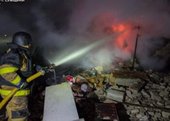 На Конотопщині рятувальники потрапили під повторний ворожий удар