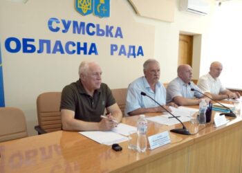 На Сумщині представили нового керівника “Сумиоблагроліс”, підприємства, яке має кримінальні справи, незаконний вируб дерев та суттєві фінансові збитки