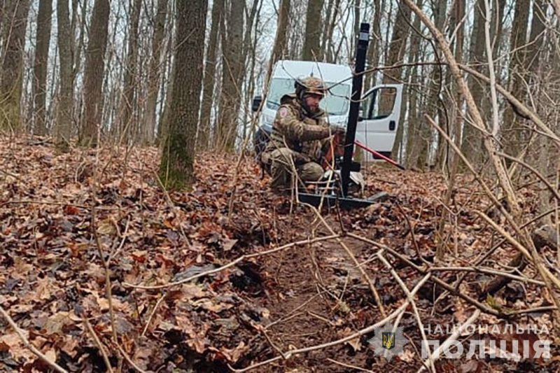 На Сумщині вибухотехніки поліції знищили ракету X-59, що не вибухнула