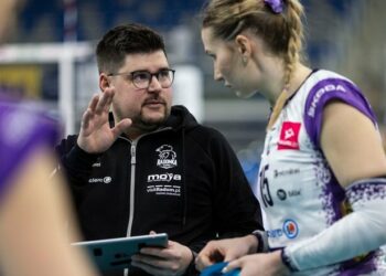 ОФІЦІЙНО. Жіноча збірна України з волейболу отримала нового тренера