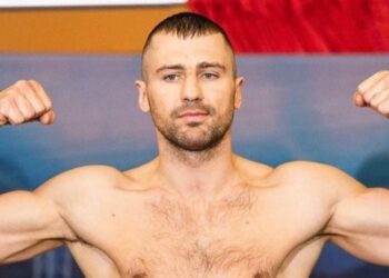 Олександр Гвоздик розповів про наступний бій: “Готуюся проти невідомо кого – живого, але хворого”