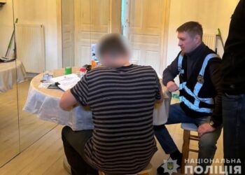 Понад 200 000 гривень збитків спричинено підприємству, що діяло в рамках державного оборонного замовлення: у Конотопі поліція повідомила про підозру службовцю