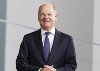 Spiegel: Шольц блокує новий пакет німецької допомоги Україні, бо не бачить ”критичної необхідності”