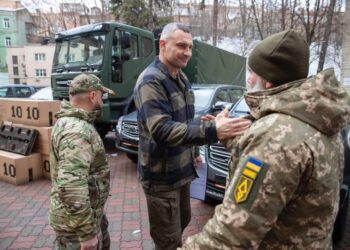 Столиця перерахувала до держбюджету за три квартали минулого року на допомогу військовим більше, ніж усі інші громади разом