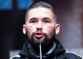 Тоні Беллью назвав другого номера суперважкої ваги після Усика