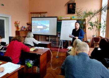 У Конотопі тривають заняття навчального курсу «Англійська у бібліотеці»