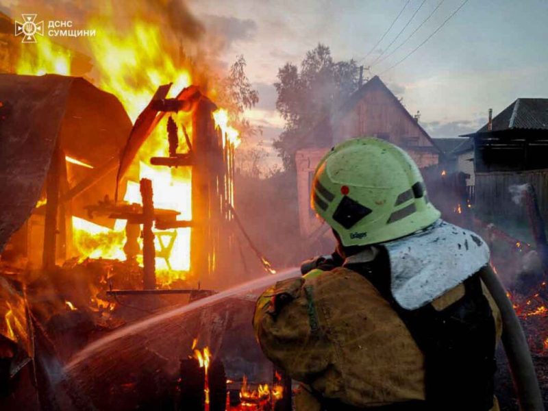 У Шосткинському районі господар будинку загинув у пожежі через необережне куріння