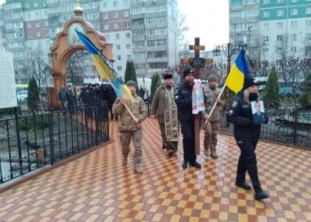 У Сумах попрощалися із двома героями-земляками