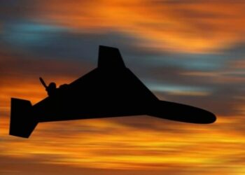 У Сумах ворожий БпЛА влучив у багатоповерхівку. 1 людина загинула